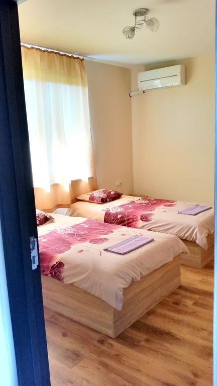Guesthouse River House Свілєнґрад Номер фото